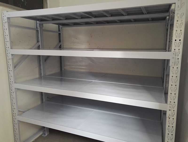 儲(chǔ)藏室貨架